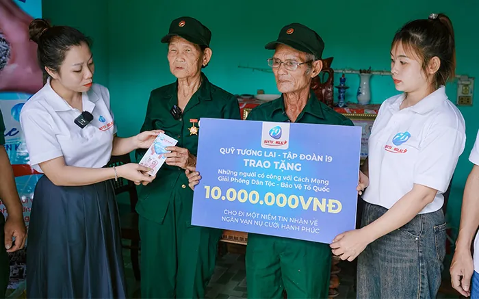 Hình ảnh đội ngũ hỗ trợ tận tâm